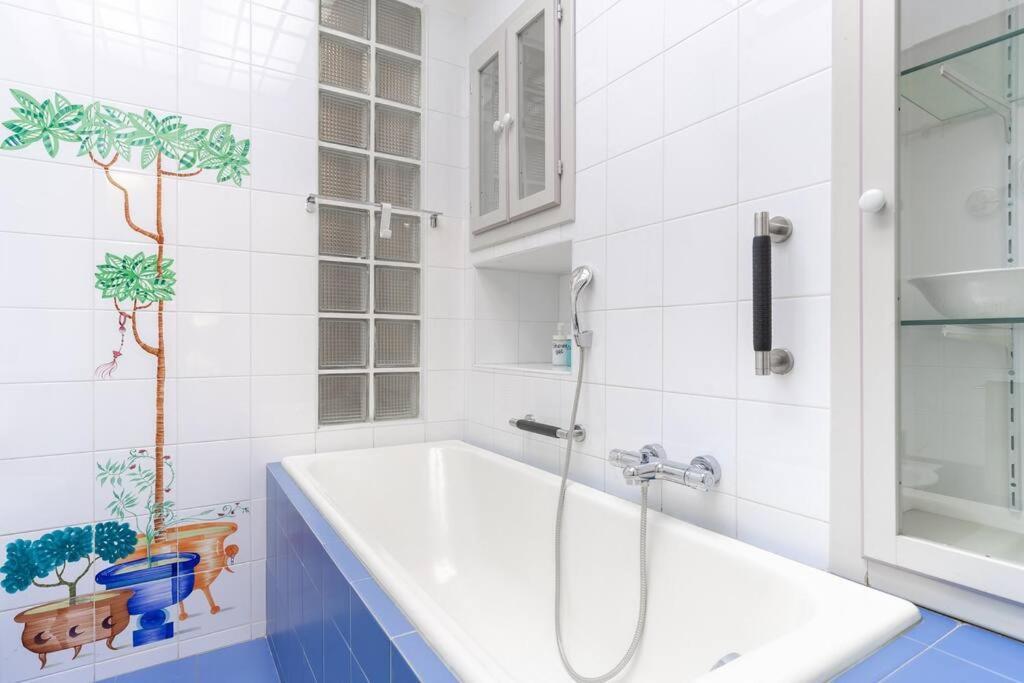 Historical Suite - Pieno Centro - Porta Nuova- Piazza Castello トリノ エクステリア 写真